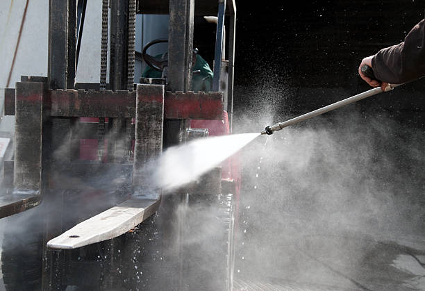 Best Patio and Deck Pressure Washing  in Crooked Lake Park, FL